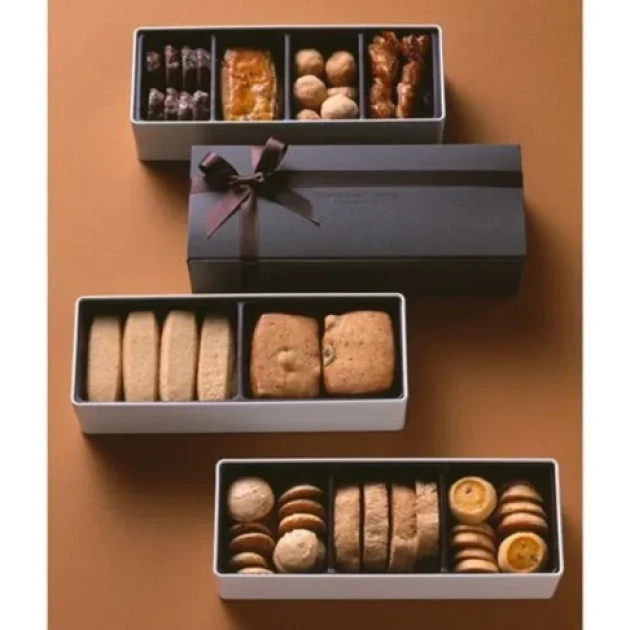 Custom Petit Four Box