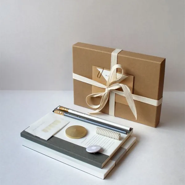 Kraft Gift Packaging Boxes